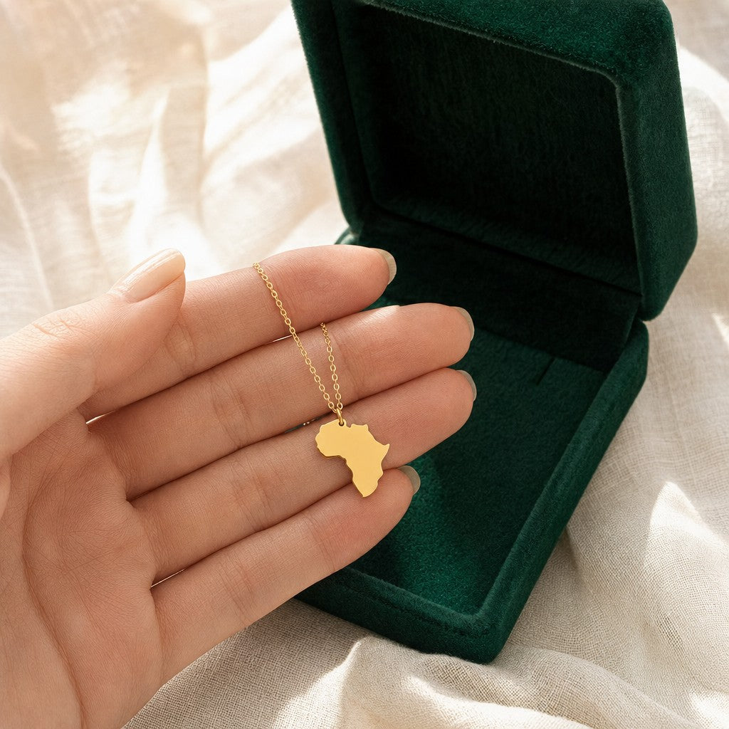 Country Map Necklace 18k presented in an plum velvet gift box