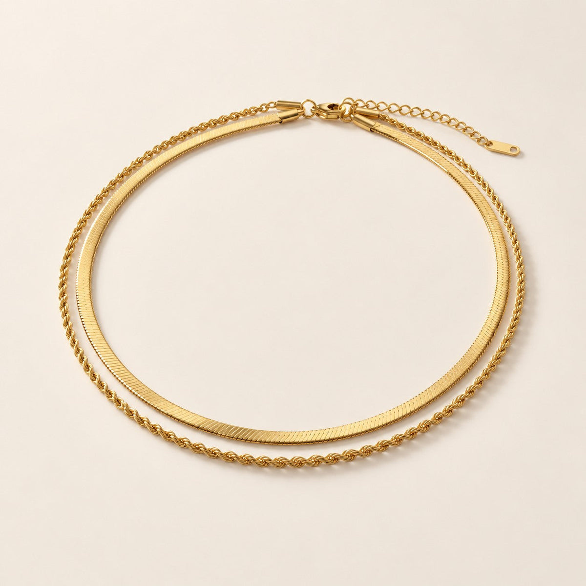 Side profile of the Luna Chain