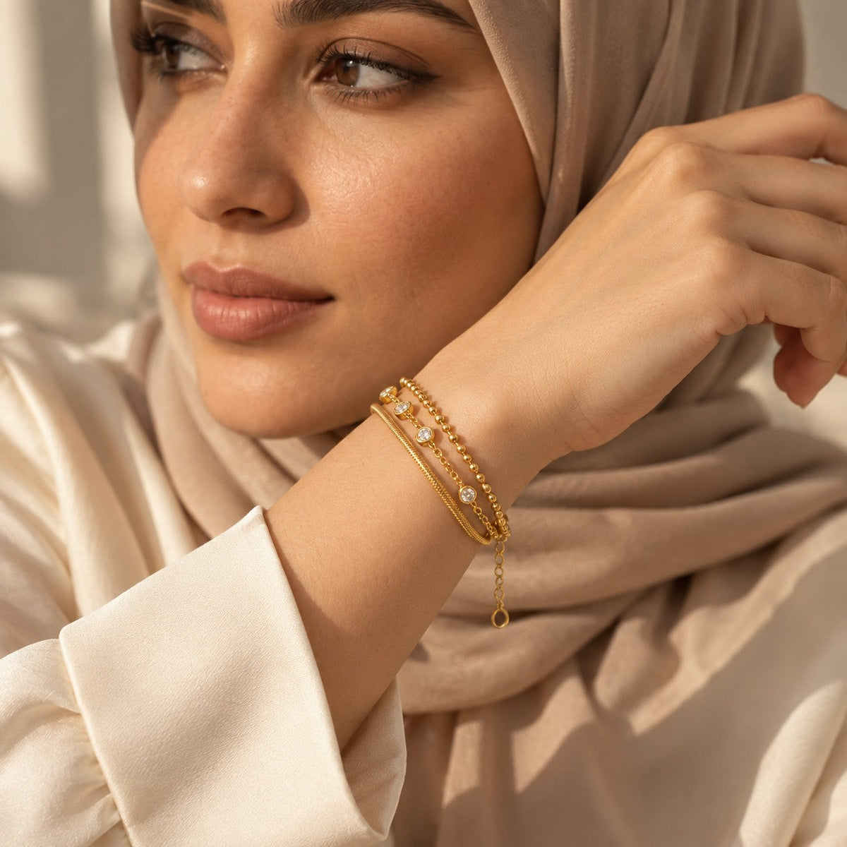 Woman wearing the Laythah Bracelet